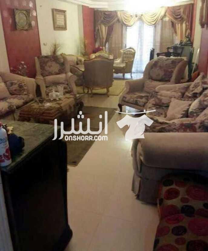 شقه سوبر لوكس مفروشه لبيني فيصل شارع الهدايا برج عباد الرحمن بجوار كومبوند تاون فالي الدور الثالث 175متر 3 اوض 2حمام وريسبشن ومطبخ كامله غاز طبيعي وعدادات ويوجد بها اسانسير تشطيب سوبر لوكس وريسبشن ب...
