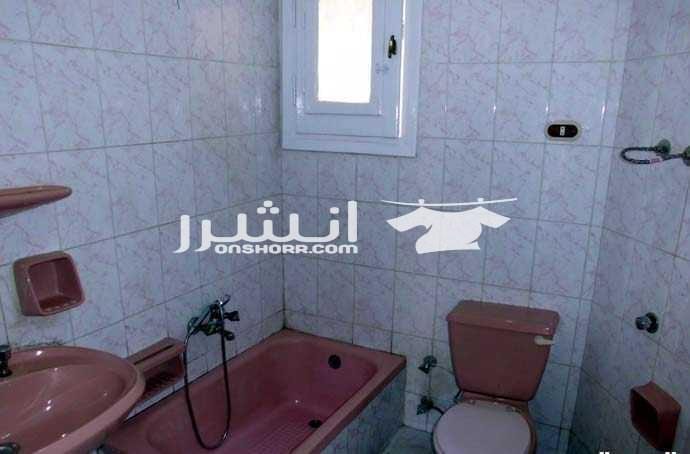 شالية 170 متر سادس نمرة للبحر - مسجل في شاطئ النخيل عبارة عن : 3 غرفه + 2 حمام + 2 ريسبشن + مطبخ امريكي + تراس بمدخل خاص + تراك خاص بالشالية ببورجله خاصه مزودة بشوايه المساحة 170 متر ﹕ حصة في الارض...