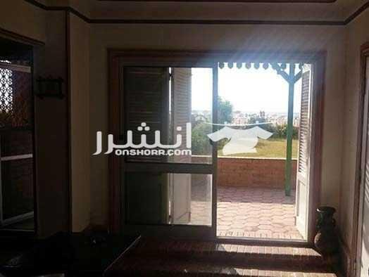 شقة عائلية ساحرة صف اول علي البحر بحديقة شقة بالطابق الارضى 150 مترمن غير مساحة الحديقة تشطيب سوبر لوكس , تطل علي ساحل البحر مباشرة بحوض الاراضى الغربية رقم 4 بمنطقة البيطاش (بيانكي) التابعة لقسم ال...