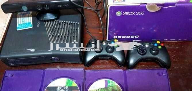 xbox 250 G اكس بوكس حاله ممتازه مواصفاته هارد 250 ج ومعمول له سوفت وير وعليه 15 لعبه عدد 2 ذراع عدد 3 CD كابلاته الاصليه الجهاز كان مركون ولم يستخدم من سنتين ومعاه الكرتونه الاصليه ..المعاينه حلوان