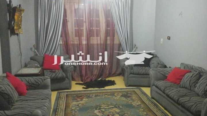 شقة 90م غرفتين كبار وريسبشن متوسط قطعتين بمنطقة النزهة 2 شارع الخمسين بجوار معهد طلائع الازهر تشطيب سوبر لوكس الدور السادس العمارة بها غاز طبيعي -اسانسير-عداد كهرباء قديم العنوان ... جسر السويس بجوار...