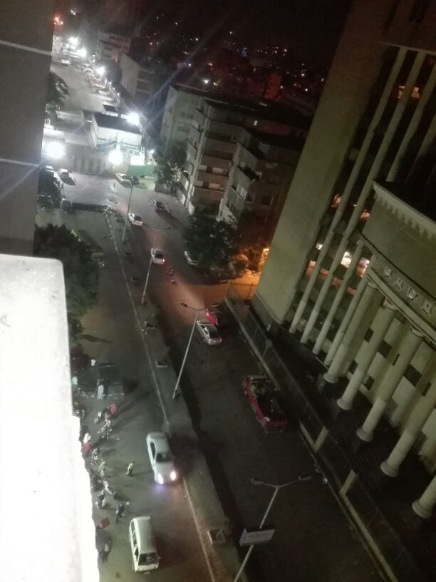 اكبر فرصة وحلم كل واحد عاوز يعيش فى احسن مكان بالجيزة وفى اجمل مناطقها وفرصة اى شركة فى امتلاك مقر ممتاز فى مكان افضل اماكن المهندسين شقة 204 متر صافى متشطبة وجاهزة ويوجد اسانسير...