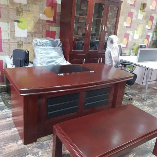 اثاث مكتبي للبيع بالجمله و قطاعي باسعار و أذواق تناسب الجميع .
و امكانيه التوصيل اينما كنت .
للتواصل / ٠١٠٢٠٠١٩٠٩٨
