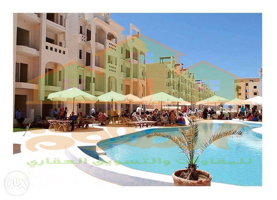 كود 3179
شاليه مساحه 100 م صافى
غرفتين ورسيبشن قطعتين ومطبخ امريكى و 2 حمام
دور تانى تراس يرى البحر
الغرف تطل بالكامل على البسين
تشطيب سوبر لوكس
سعر مناسب اقل من سعر المنطقه
السعر مليون و 350...