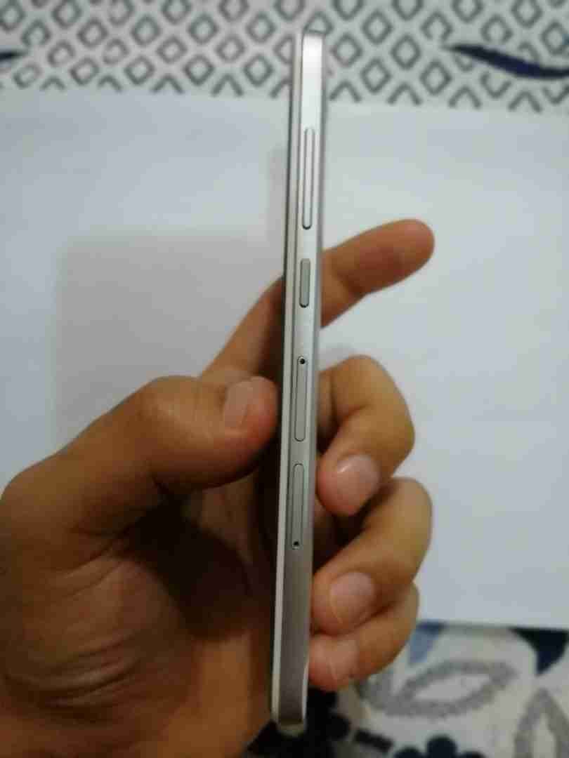 Huawei G7 16 G.B
لا تنسَ أنك شاهدت هذا الإعلان في عنكبوت
للبيع فقط هواوى جى 7 استعمال نضيف جد...