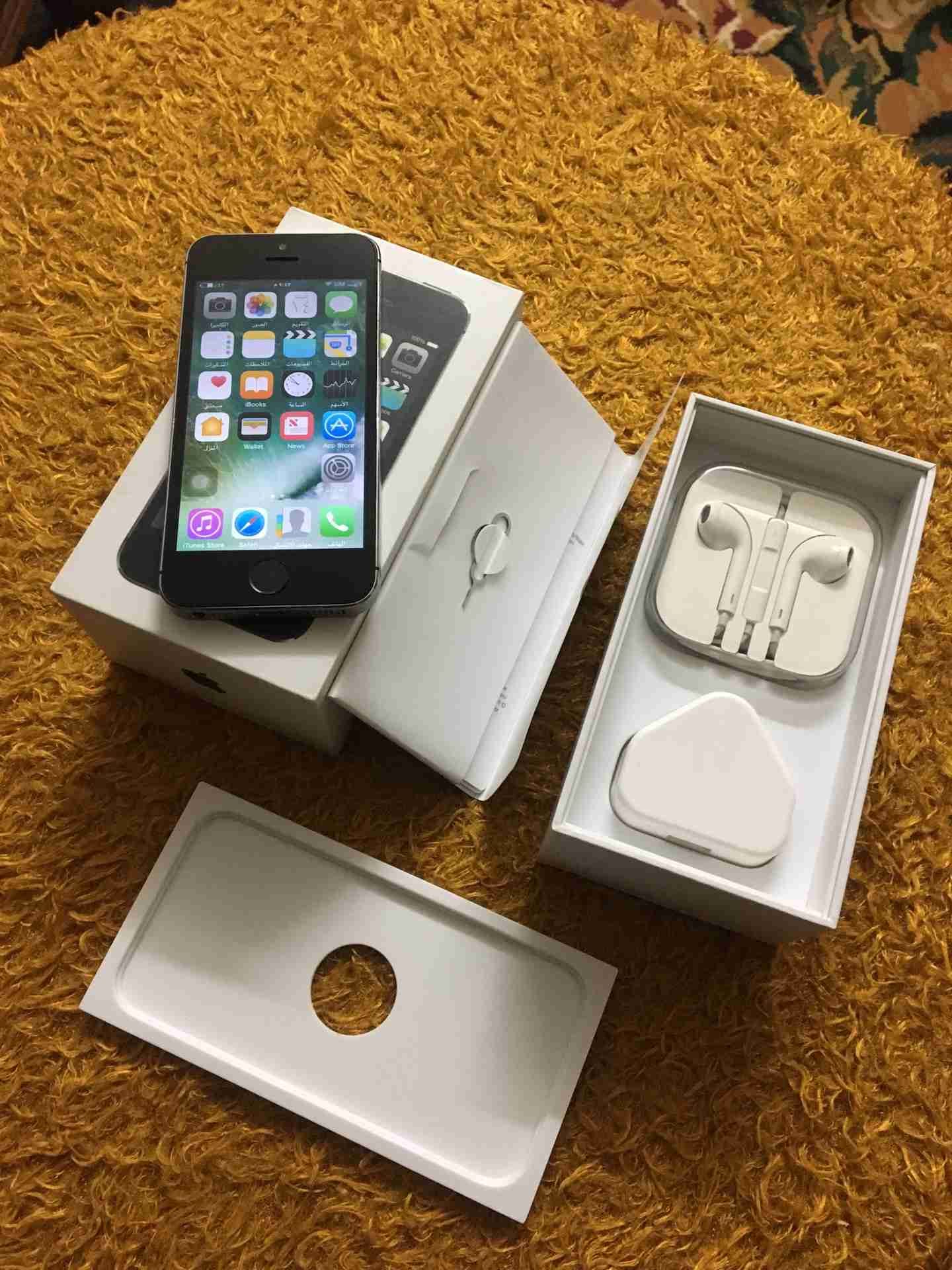 ايفون 5s بحاله الجديد للبيع فقط 16
لا تنسَ أنك شاهدت هذا الإعلان في عنكبوت
ايفون 5s مساحه 16...