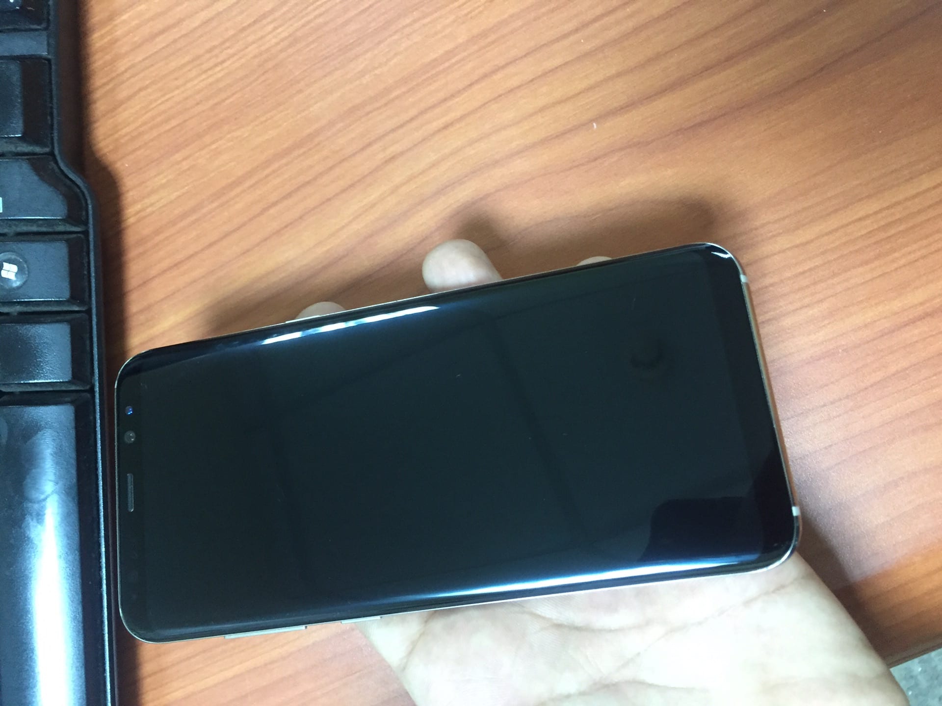 Samsung S8 plus 64G Duos
لا تنسَ أنك شاهدت هذا الإعلان في عنكبوت
للبيع ان شاء الله موبايل سام...