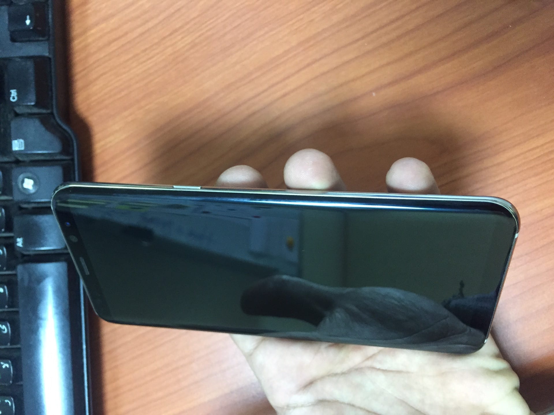 Samsung S8 plus 64G Duos
لا تنسَ أنك شاهدت هذا الإعلان في عنكبوت
للبيع ان شاء الله موبايل سام...