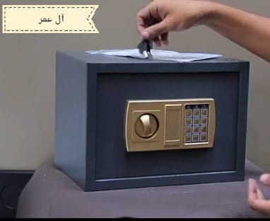 خزنه ارتفاع 25 عرض 35 عمق 25 وزن 11ك ديجتال ومفتاحين لزياده الامان يمكن تثبيتها
لا تنسَ أنك شاهدت هذا الإعلان في عنكبوت...