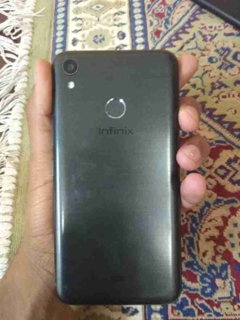 infinix hot 5
لا تنسَ أنك شاهدت هذا الإعلان في عنكبوت
الفون باين في الصور مش محتاج كلام زيرو...