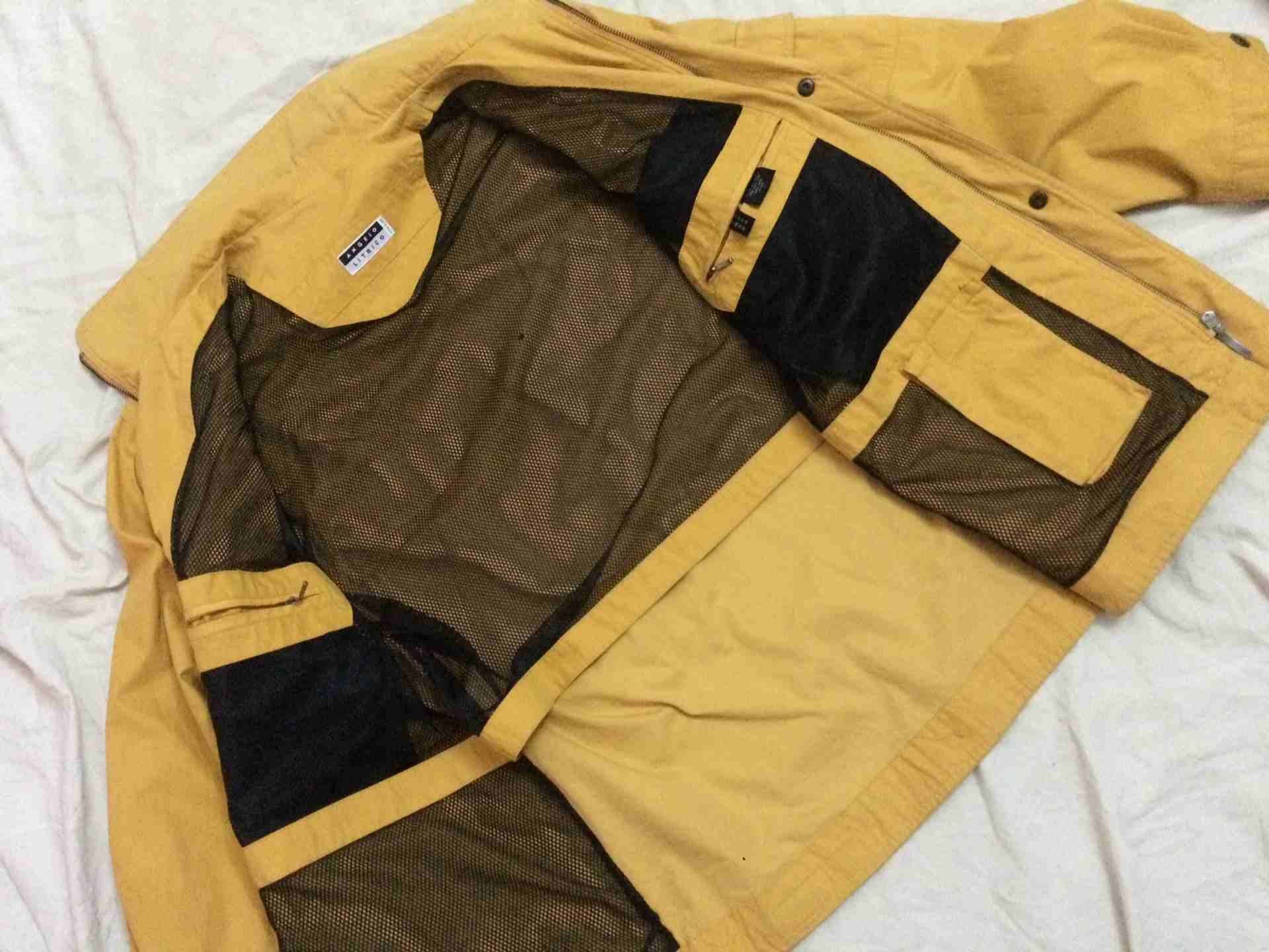 Brand جاكيت ماركة ANGELO litrico بحالة الجديد لون مميز
لا تنسَ أنك شاهدت هذا الإعلان في عنكبوت
Br...