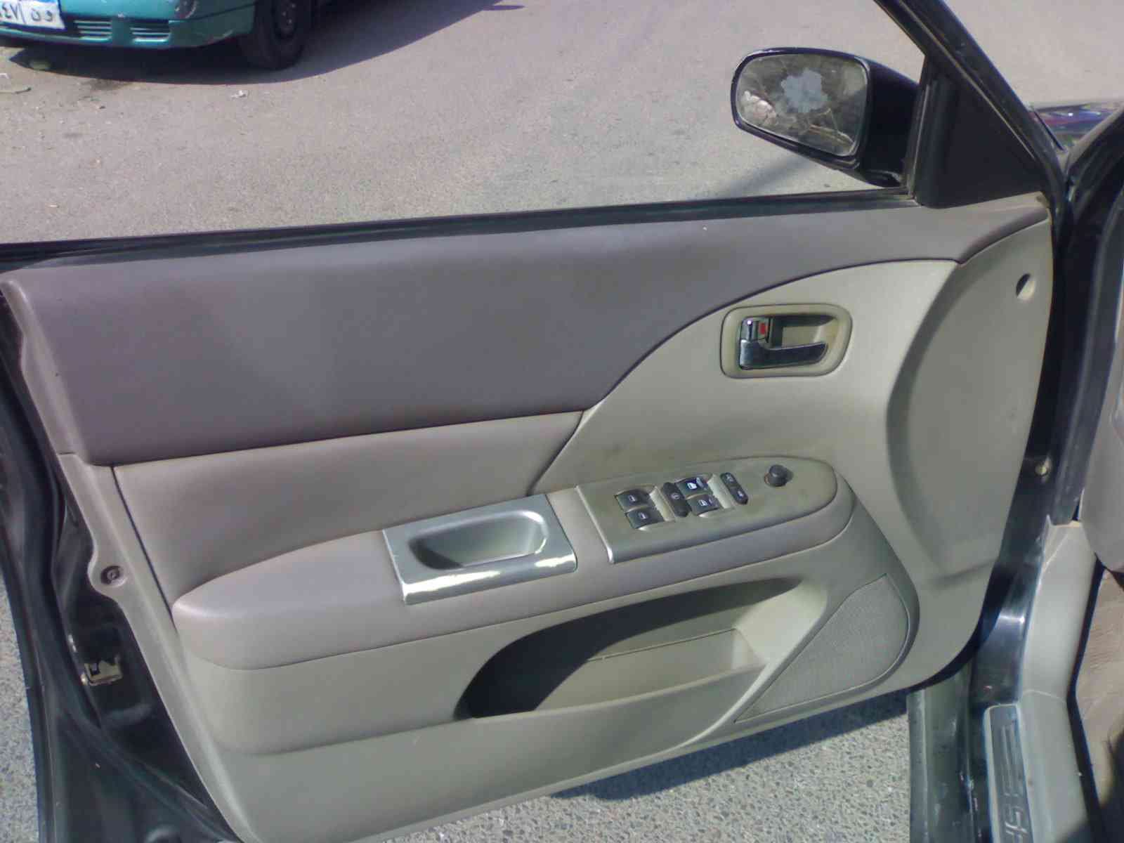 سبرانزا A516 2007
لا تنسَ أنك شاهدت هذا الإعلان في عنكبوت
السياره سبرانزا A516 / جميع الكمال...