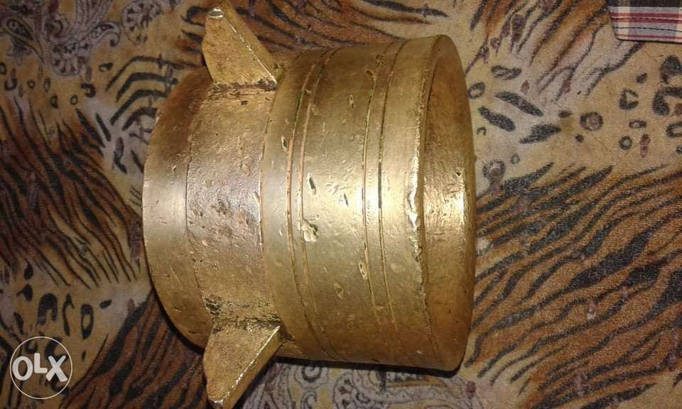 2 هون نحاس للبيع من سنة 1905 عمرهم حوالي 113 سنة يمكن استخدامة ديكور او تسيحة
لا تنسَ أنك شاهدت هذا الإعلان في عنكبوت...