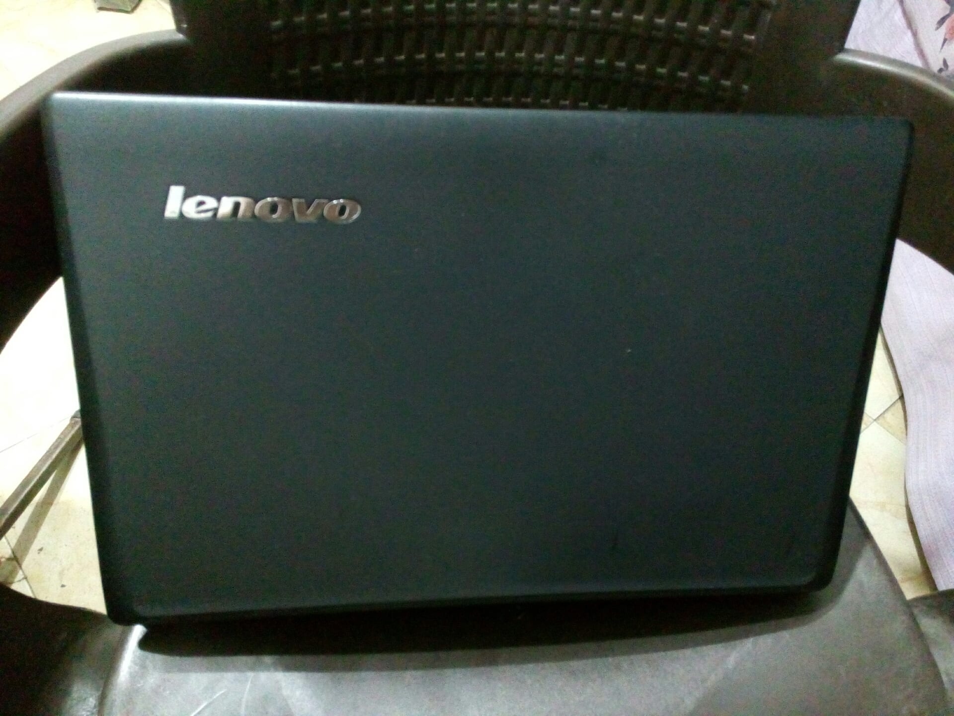 i3/320gb حالة ممتازة بيشغل بيس 17
لا تنسَ أنك شاهدت هذا الإعلان في عنكبوت
Lenovo حالة ممتاااا...