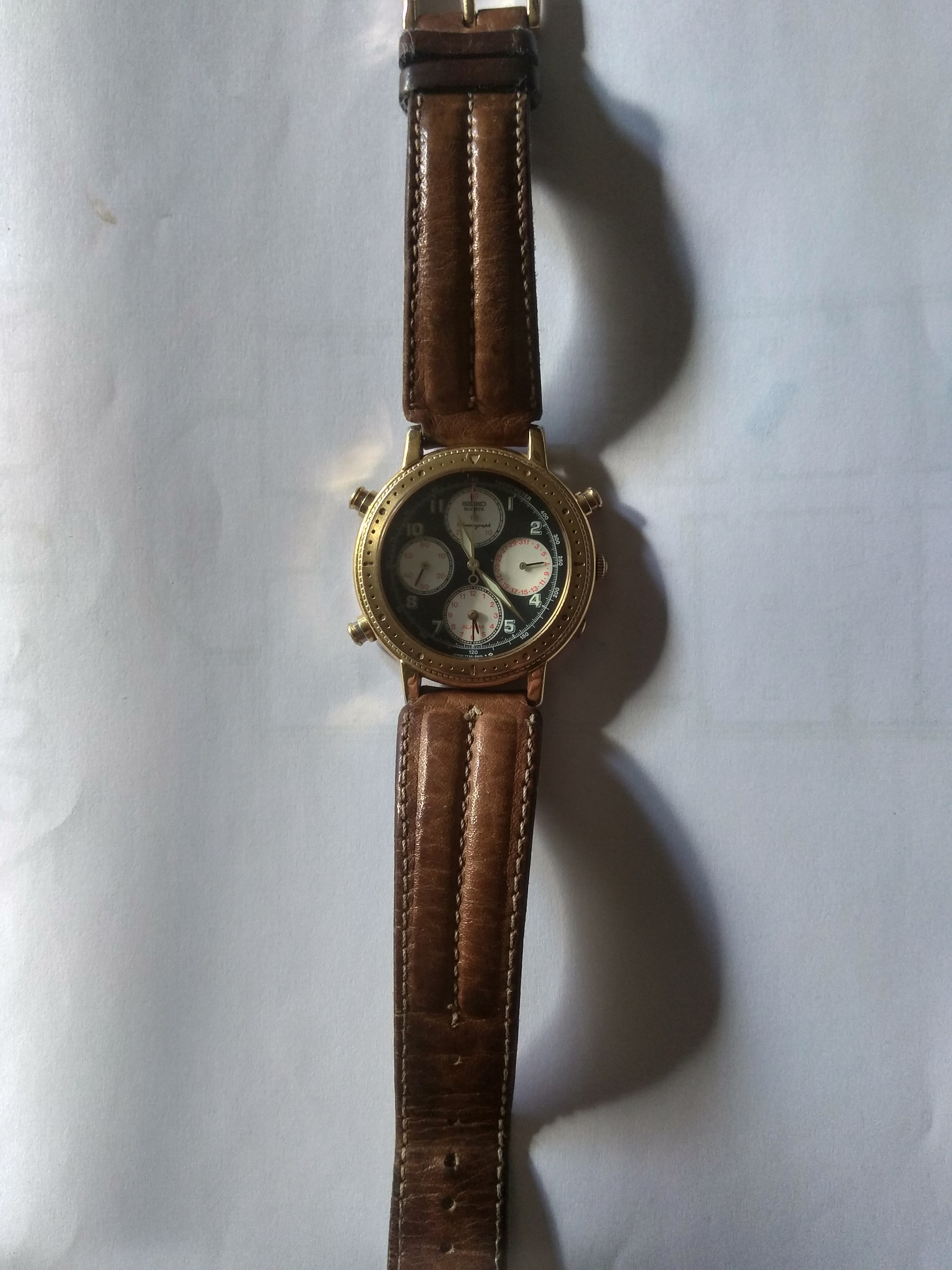 Vintage Seiko Japanese Chrono كرونوجراف سايكو كلاسيكي
لا تنسَ أنك شاهدت هذا الإعلان في عنكبوت...