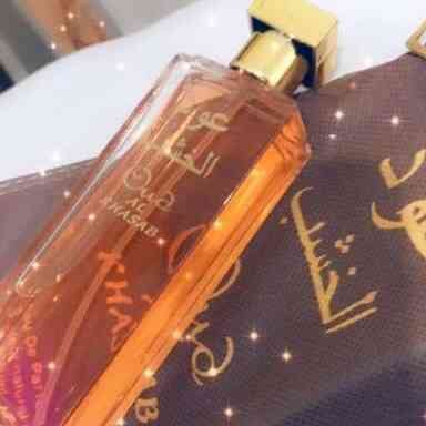 عطر عود الخشب الاصلي، مستورد من السعودية
لا تنسَ أنك شاهدت هذا الإعلان في عنكبوت
عطرٌ فاخرٌ ي...