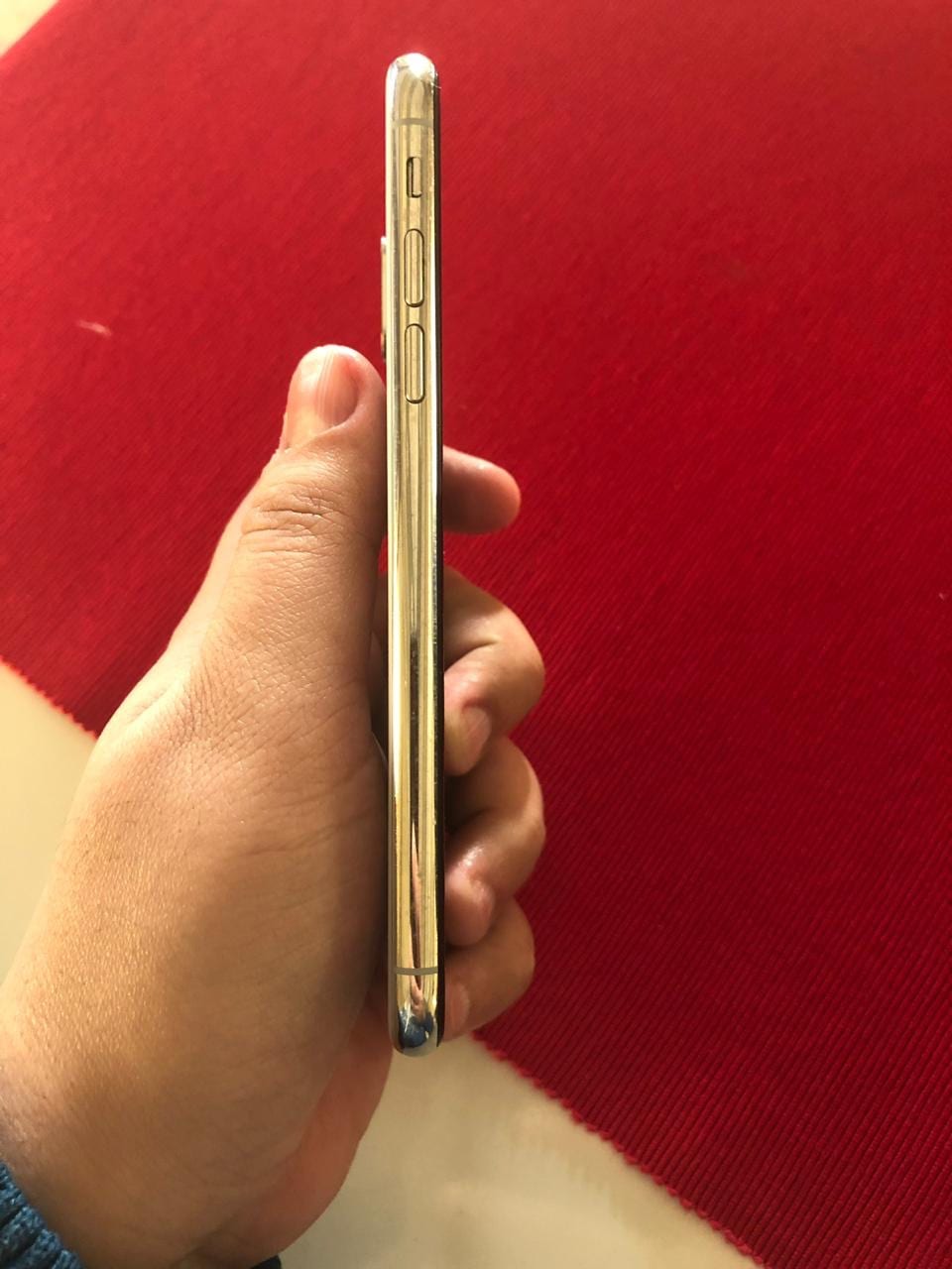 iphone x 64 gb
لا تنسَ أنك شاهدت هذا الإعلان في عنكبوت
Iphone x 64 gb used for only one month...