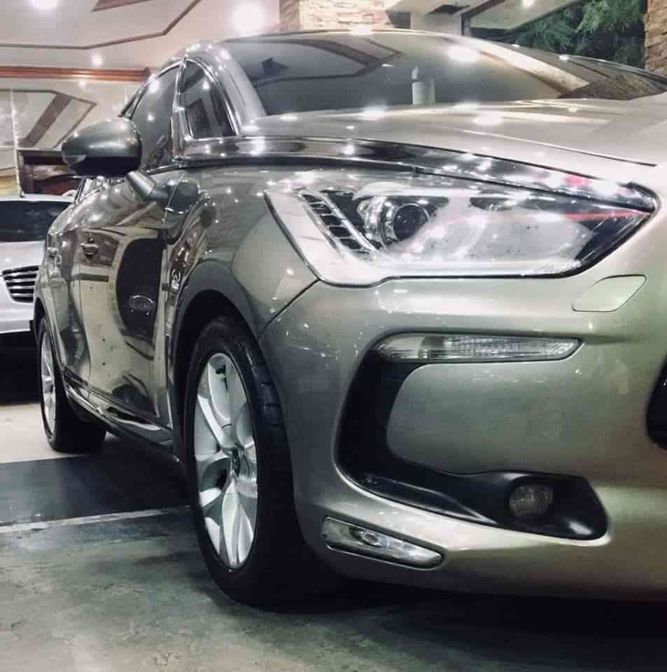 سيتروين
DS5
بحالة ممتازه
لا تنسَ أنك شاهدت هذا الإعلان في عنكبوت
سيتروين
DS5
موديل 2013
اع...