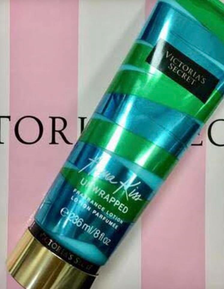 Victoria’s Secret Aqua Kiss Unwrapped
لا تنسَ أنك شاهدت هذا الإعلان في عنكبوت
Victoria&...
