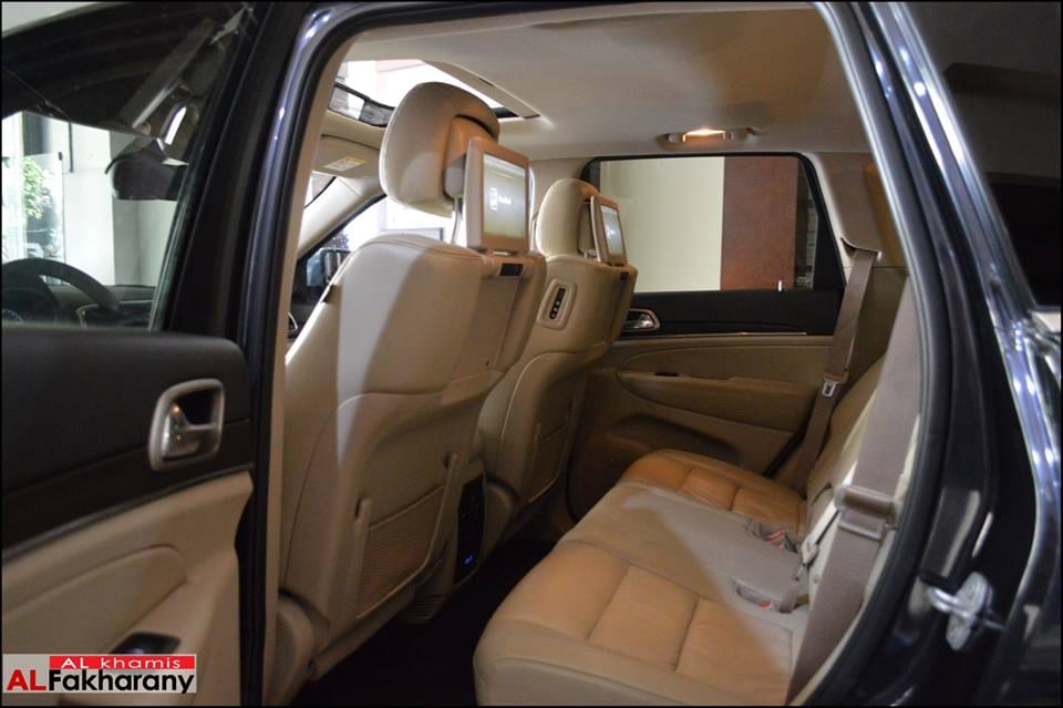 Grand Cherokee - Model 2017
لا تنسَ أنك شاهدت هذا الإعلان في عنكبوت
Grand Cherokee
Model 201...