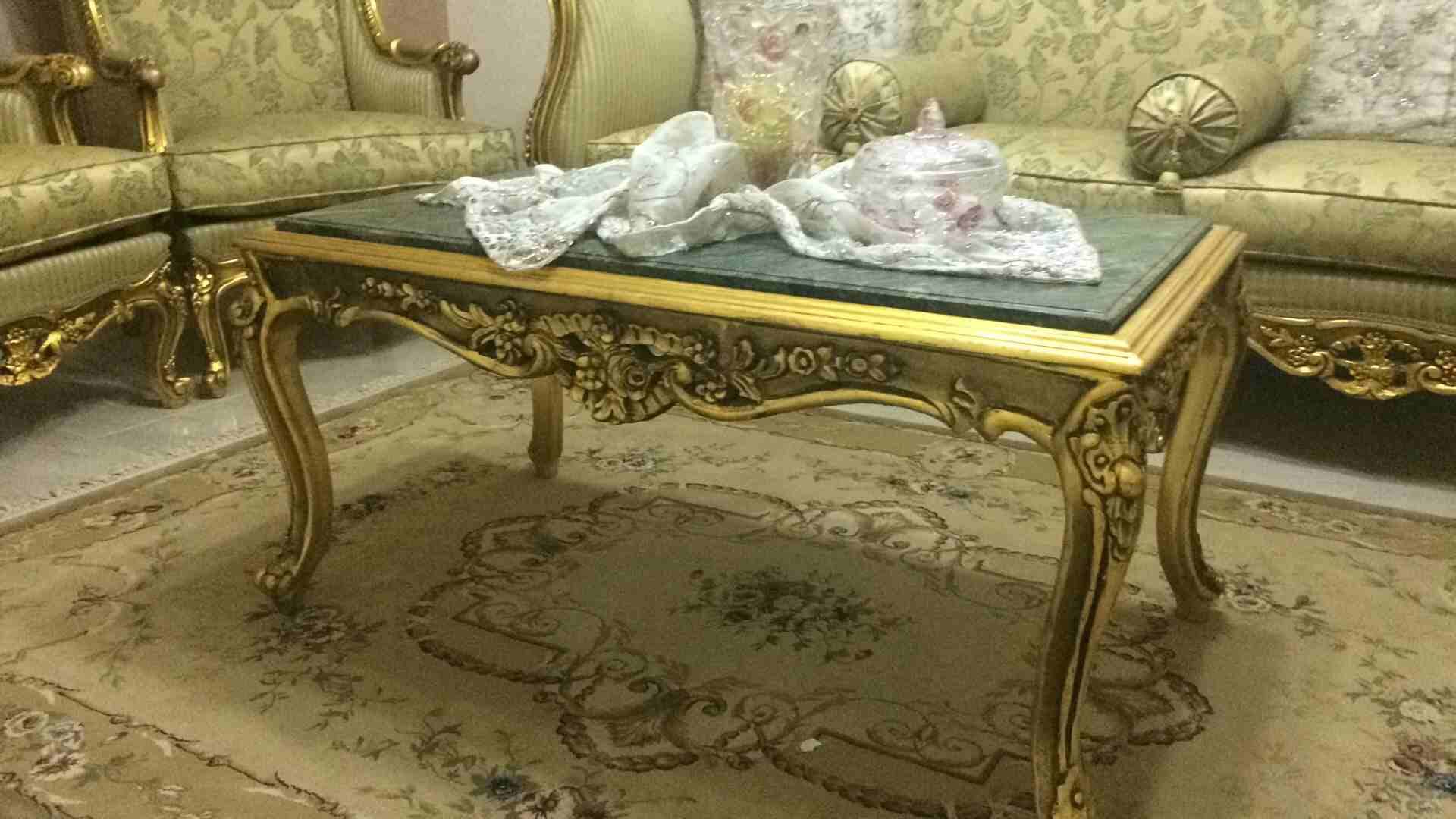 صالون مدهب
لا تنسَ أنك شاهدت هذا الإعلان في عنكبوت
صالون من كنبه واربع كراسى استعمال نظيف جدا كأن...