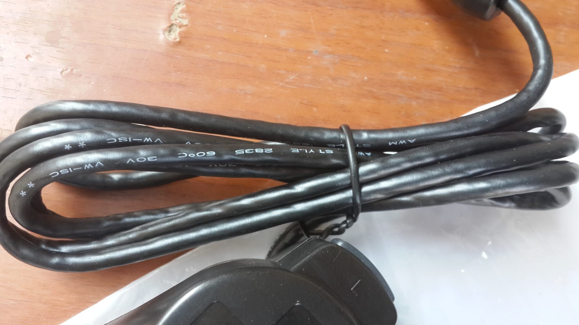 دراعات بلى ستيشن PlayStation 2 جديده
لا تنسَ أنك شاهدت هذا الإعلان في عنكبوت
دراعات بلى ستيشن...