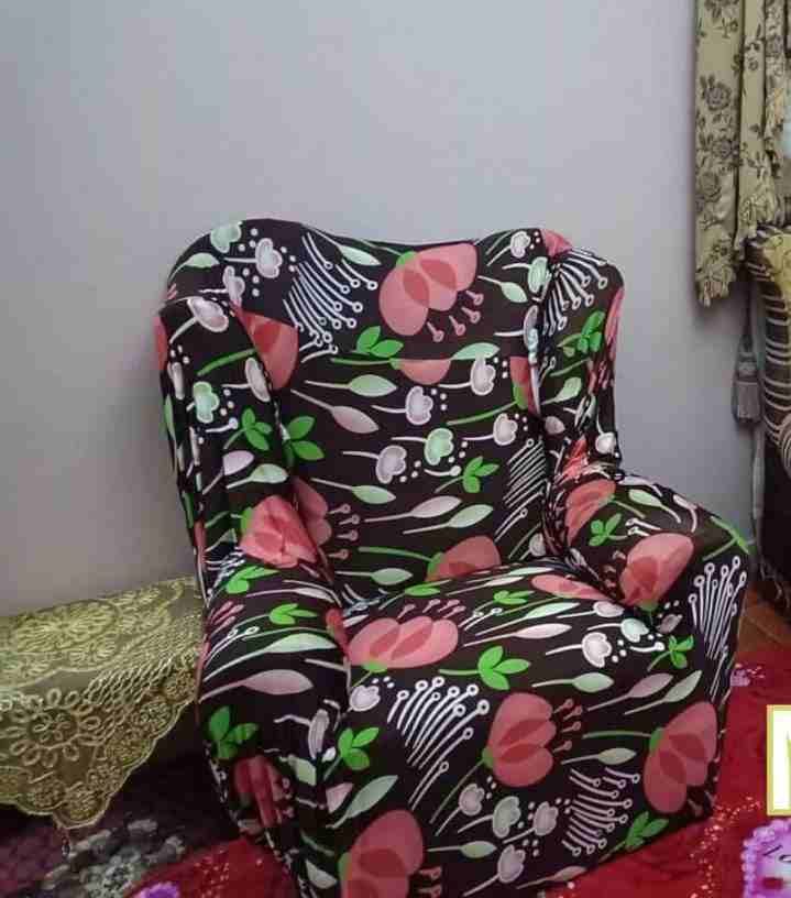 متوفر لدينا جميع الكڤرات من انترية لسفرة لركنة لصالون و يجود لدينا امكانية تنفيذ اي شكل للركنة و بخامات مختلفة من ليكرا سادة ،ليكرا مشجر ،قطيفة ،و كروشيه و باسعار مميزه للطلب و للاستعلام علي الوتساب ٠...