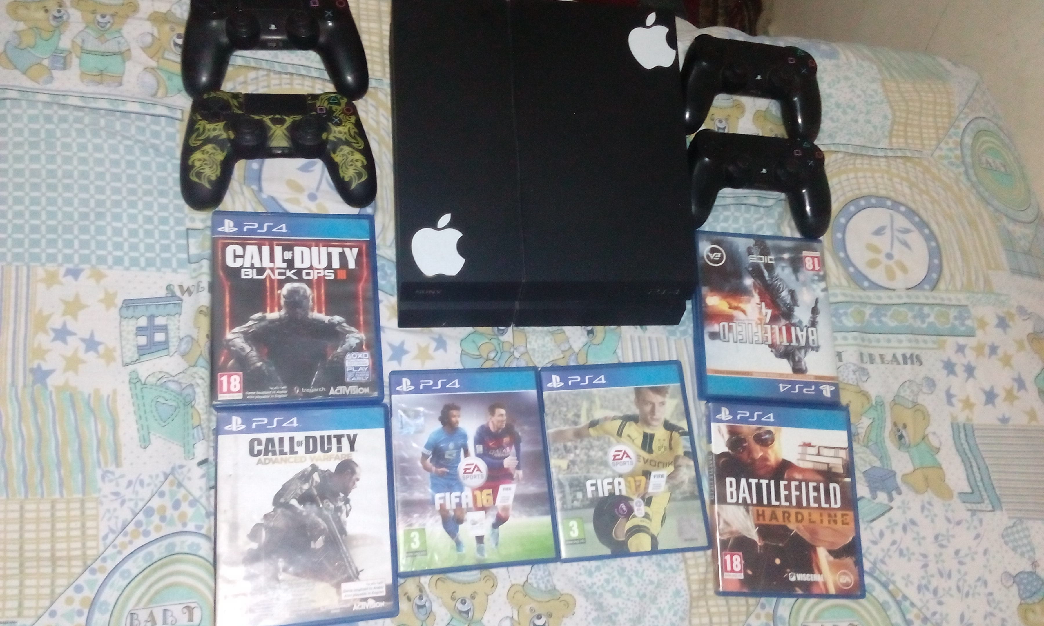جهاز وراد الخارج كامل اربعه ادرعه وكم لعبه
لا تنسَ أنك شاهدت هذا الإعلان في عنكبوت
جهاز ps4...