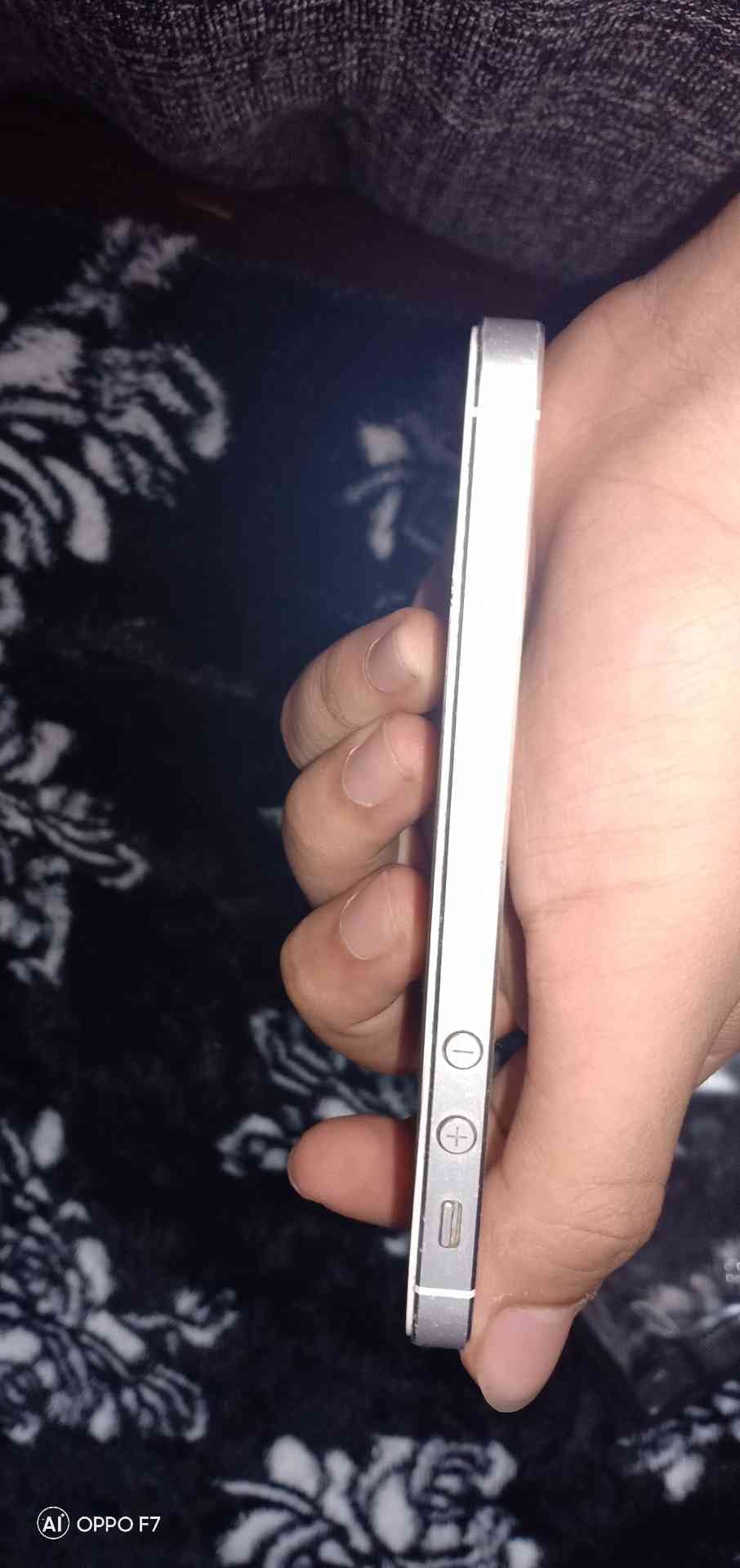 64 جيجا
لا تنسَ أنك شاهدت هذا الإعلان في عنكبوت
حالته كويس جدا مش فيه غير الخرابيش بس قابل ال...