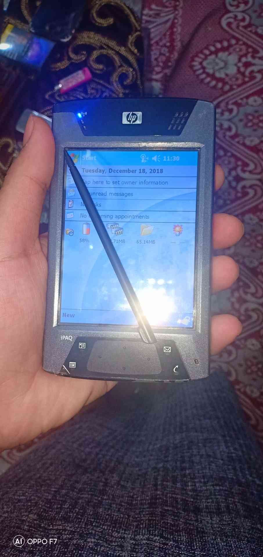 ipaq 64 جيجا
لا تنسَ أنك شاهدت هذا الإعلان في عنكبوت
كمبيوتر على شكل هاتف تتش السعر قابل للفص...