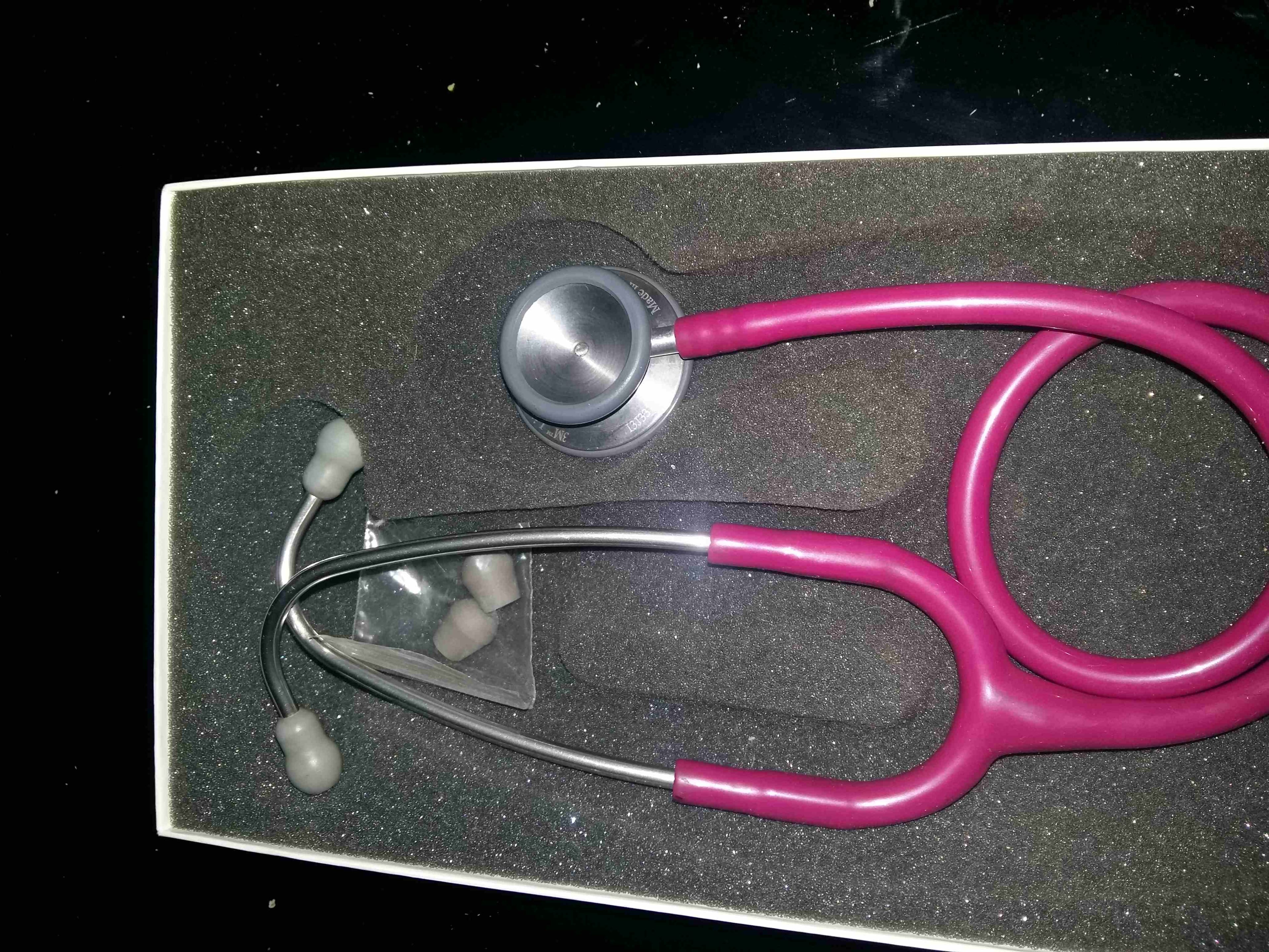 سماعة Littmann للبيع
لا تنسَ أنك شاهدت هذا الإعلان في عنكبوت
سماعة Littmann الاصلي "امريكي&q...
