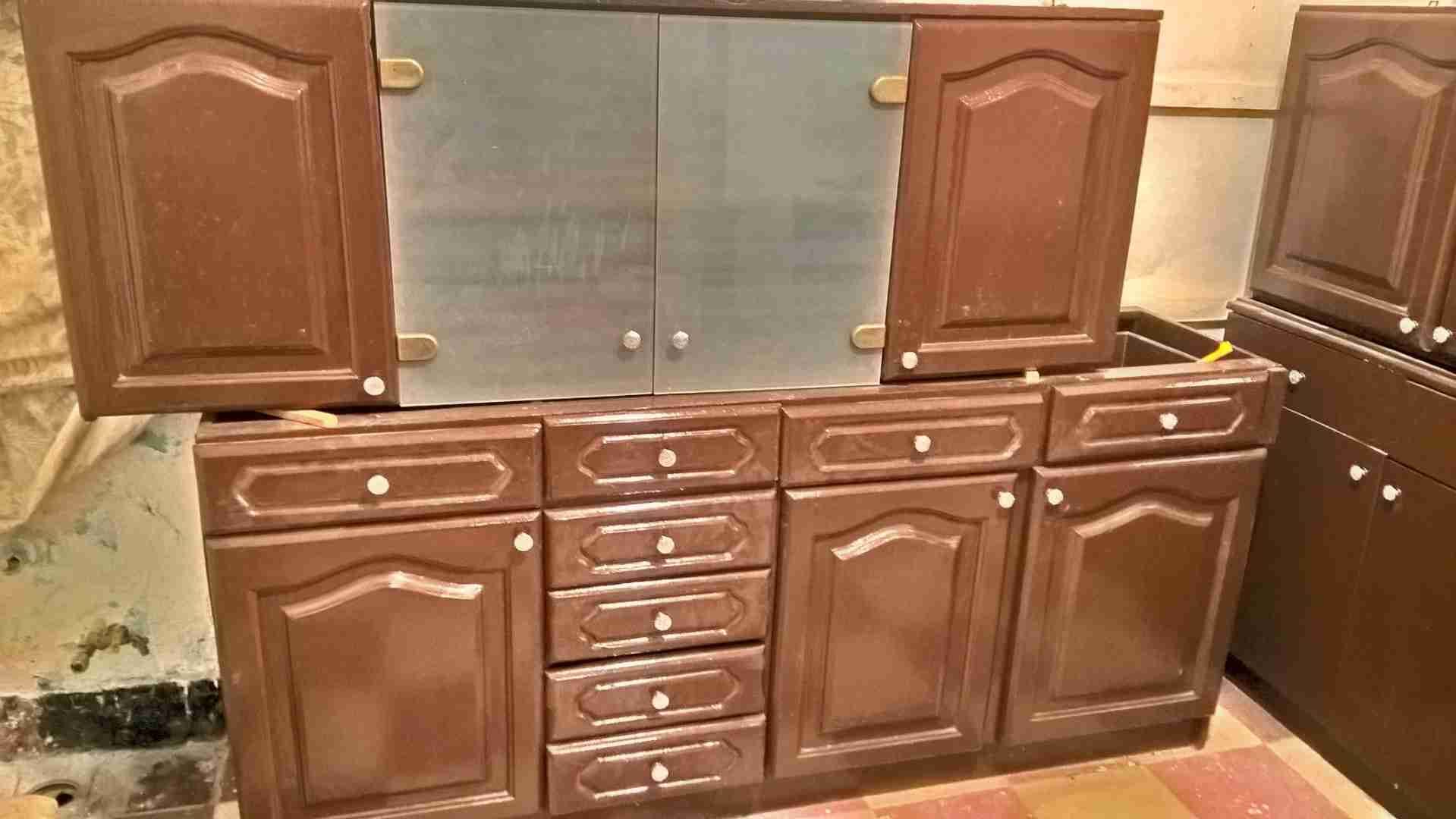 مطبخ خشب 190 سم.
لا تنسَ أنك شاهدت هذا الإعلان في عنكبوت
مطبخ قطعتين ، درف و أدراج ، خشب كونت...
