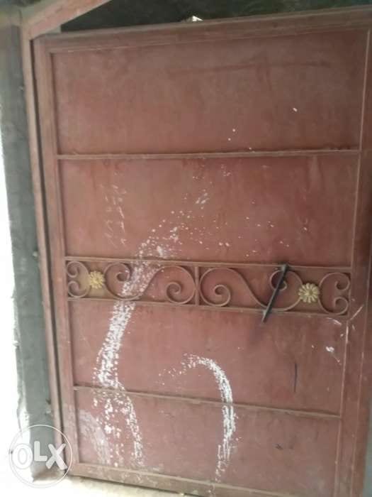 باب حديد ممتاز 290×220
لا تنسَ أنك شاهدت هذا الإعلان في عنكبوت
باب حديد بي حاله جيده جد...