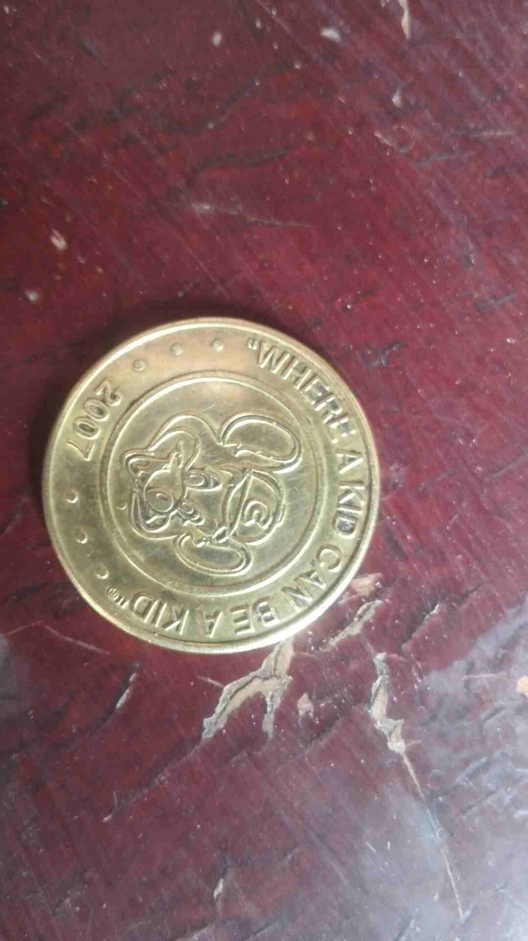 عمله رمزيه 2007 نفس الشكل من الجهتين
لا تنسَ أنك شاهدت هذا الإعلان في عنكبوت
عمله رمزيه الولا...