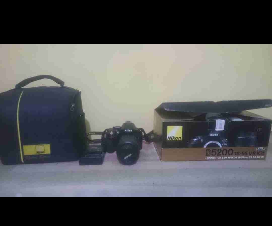 المقطم
لا تنسَ أنك شاهدت هذا الإعلان في عنكبوت
Nikon D5200 For Sale.
استعمال شخصى وليست للعمل...
