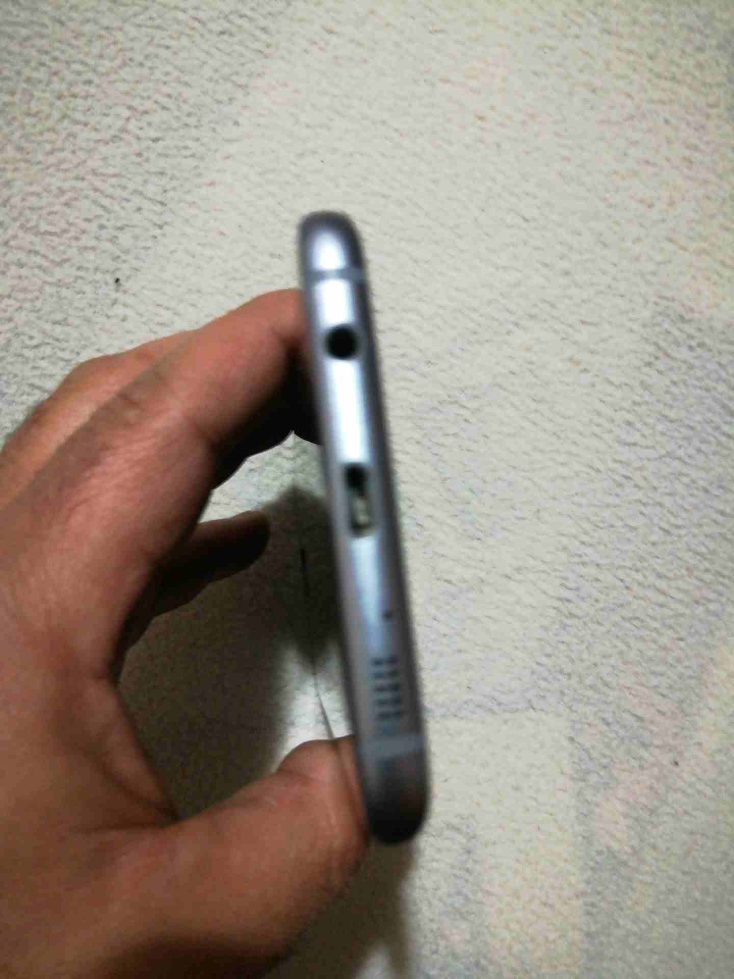 للبيع SAMSUNG Glaxey S7 edge
لا تنسَ أنك شاهدت هذا الإعلان في عنكبوت
سامسونج جالكسي S7 edge 32G خ...