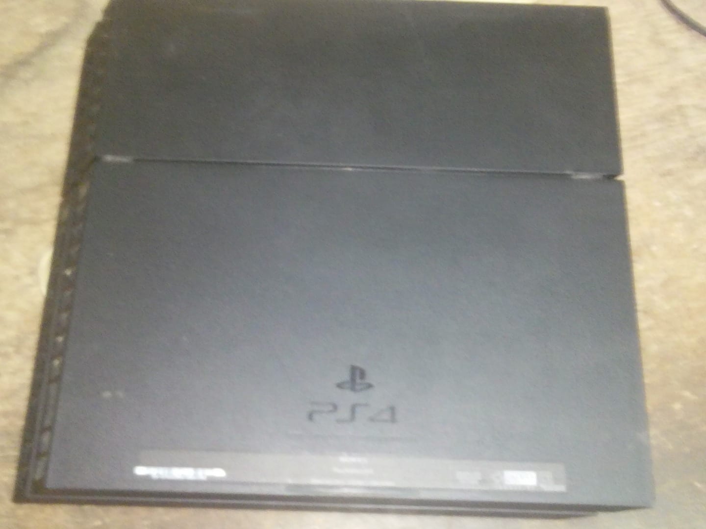 جهاز بلاى ستيشن ps4 هارد 500 جيجا بحالة ممتازه كالجديد
لا تنسَ أنك شاهدت هذا الإعلان في عنكبوت...