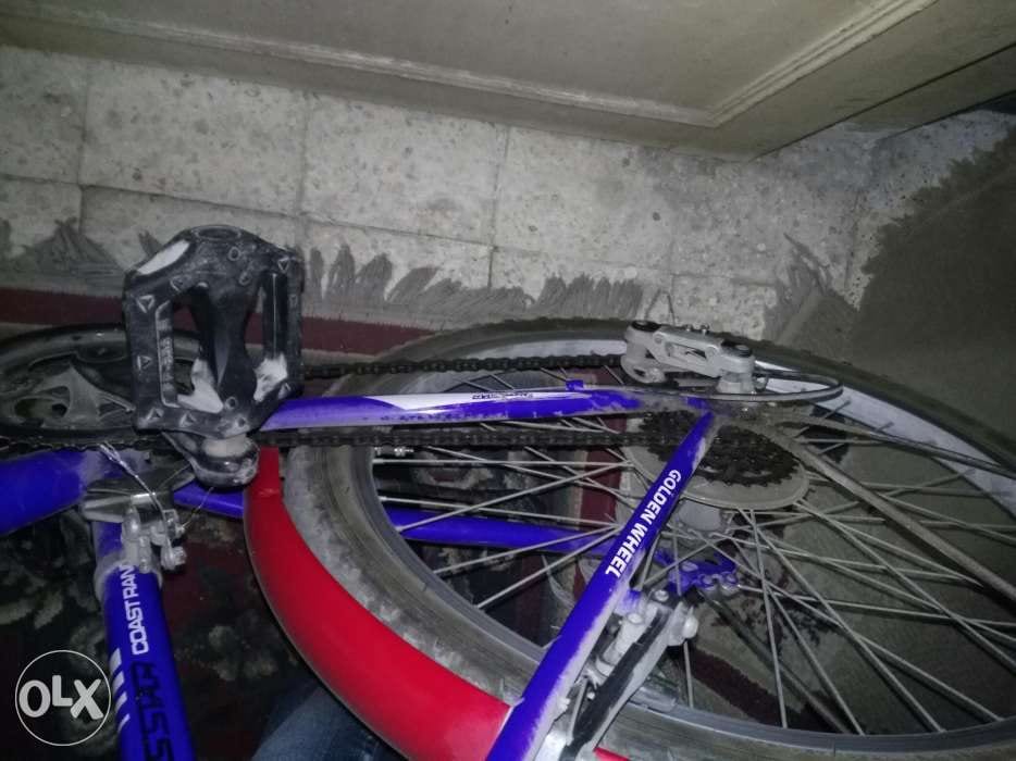 عجلة سرعات
لا تنسَ أنك شاهدت هذا الإعلان في عنكبوت
عجلة سرعات حالة جيدة
متغيرلها كاوتش قدام...