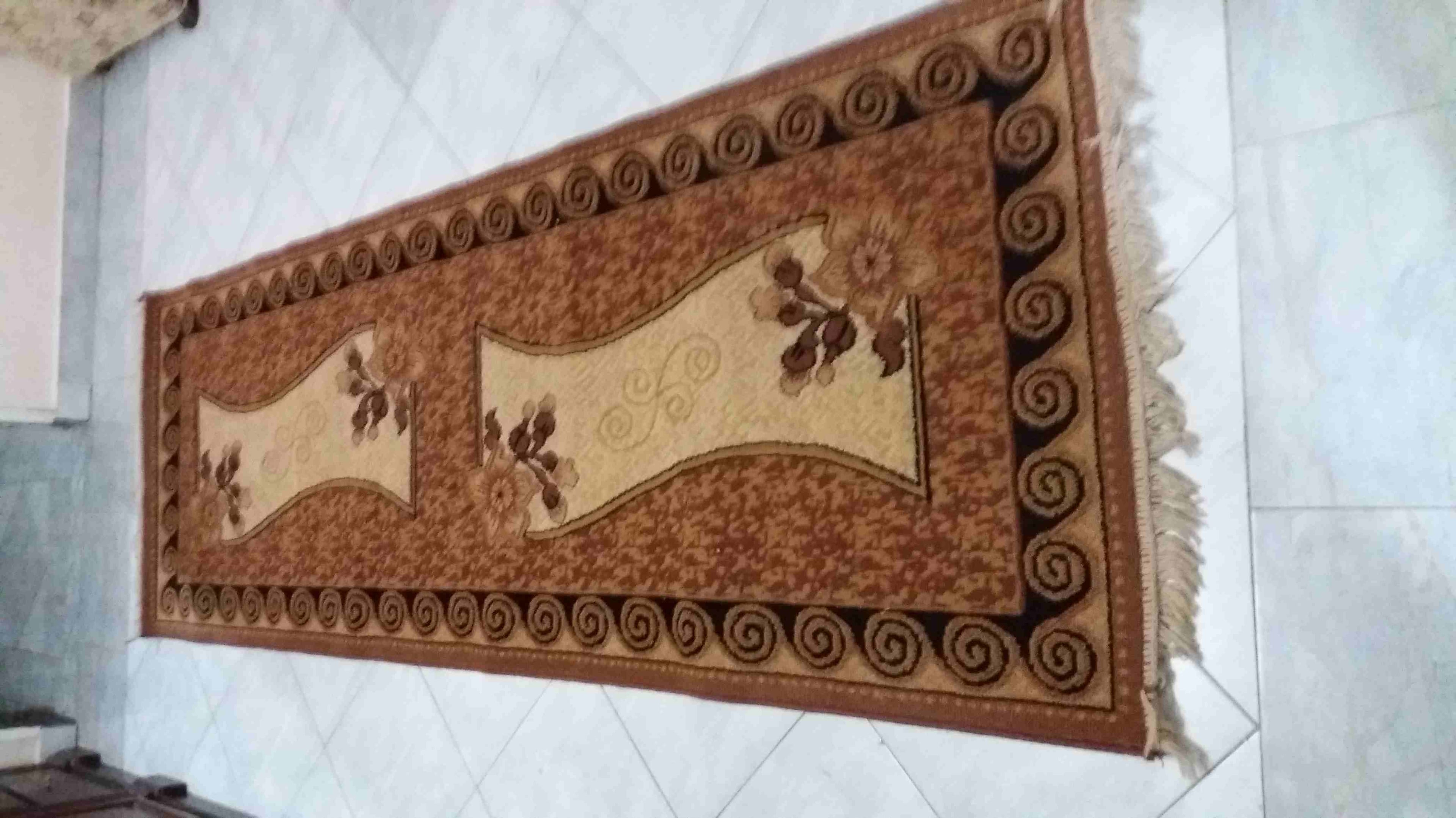 ش الكهف
لا تنسَ أنك شاهدت هذا الإعلان في عنكبوت
سجاده جديده بحاله ممتازه بحجم 2 9×1متر...