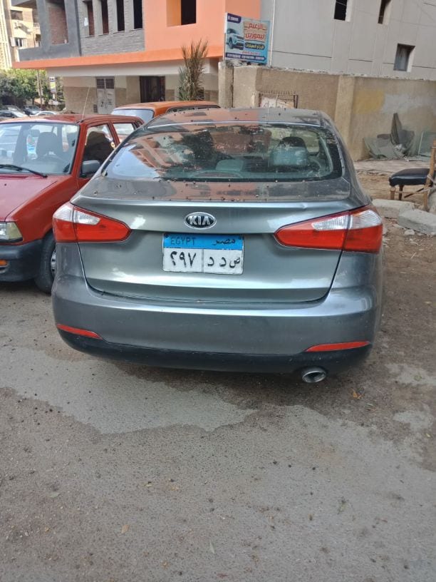 el za3eem .lemo تقدم لعملائها عروض السنة الجديدة لتأجير احدث السيارات مؤمنة بسائق وبدون للتواصل أ/محمد الزعيم 01011482099