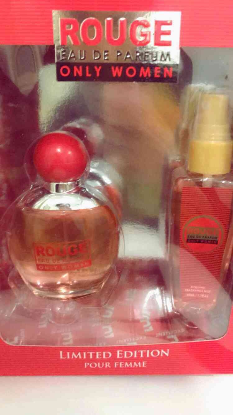 ROGUE eau de parfum برفان مستورد ماركة
لا تنسَ أنك شاهدت هذا الإعلان في عنكبوت
برفان حريمي ما...