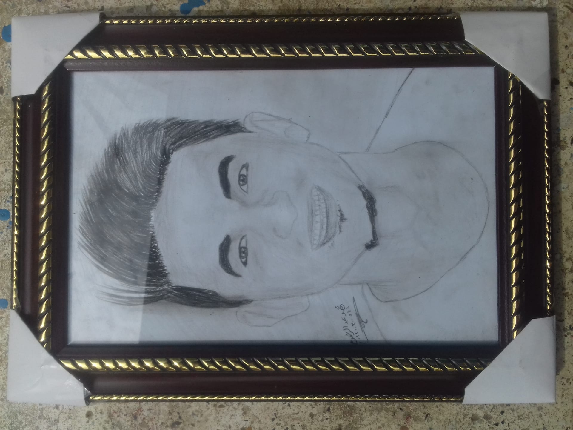 اجمل رسمه تتقدم هديه
لا تنسَ أنك شاهدت هذا الإعلان في عنكبوت
اجمل هديه مخصوص بورتريه مرسوم
ا...