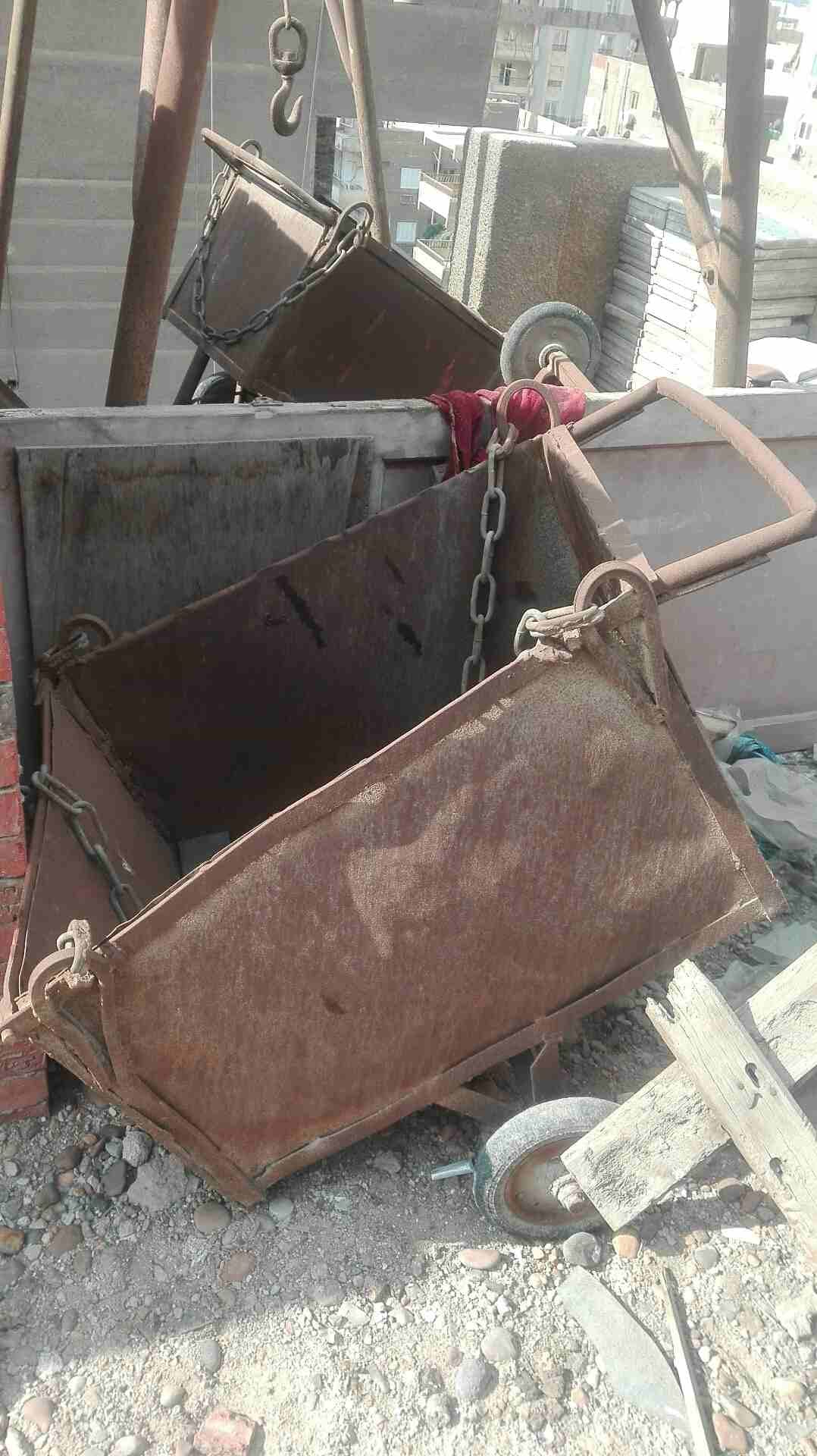 ونش حديد
لا تنسَ أنك شاهدت هذا الإعلان في عنكبوت
للبيع ونش رافع معاع 3 عربيات حديد ... بيرفع 10 ا...