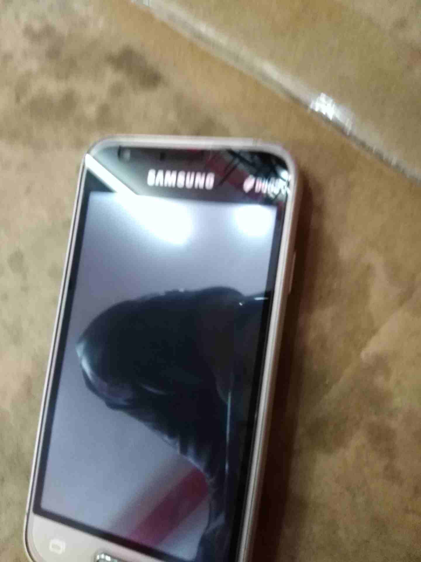 Vx558@yahoo.com
لا تنسَ أنك شاهدت هذا الإعلان في عنكبوت
تلفون j1mini prim استعمل خفيف المكان الت...
