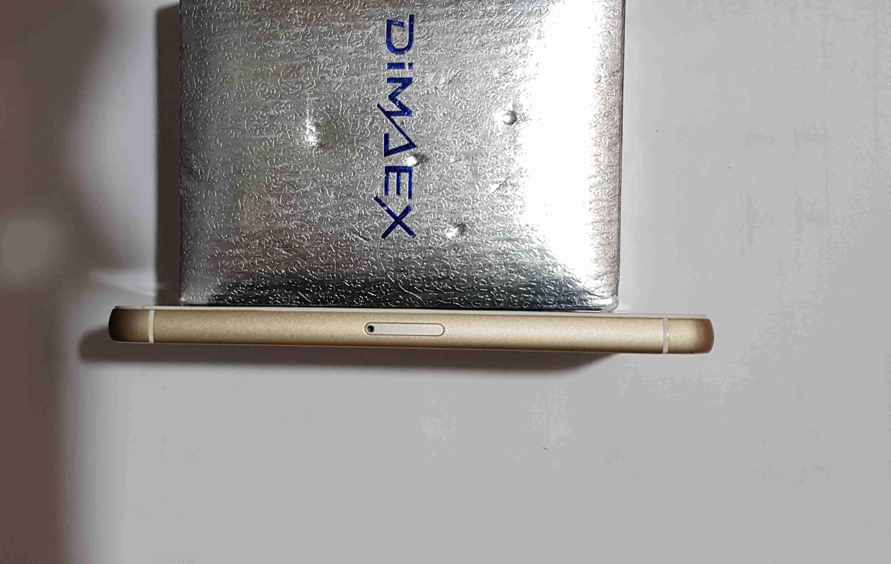 ايفون 5S
لا تنسَ أنك شاهدت هذا الإعلان في عنكبوت
الجهاز بحالته كما بالصور ليس به أي عيوب
ذاكرة 1...