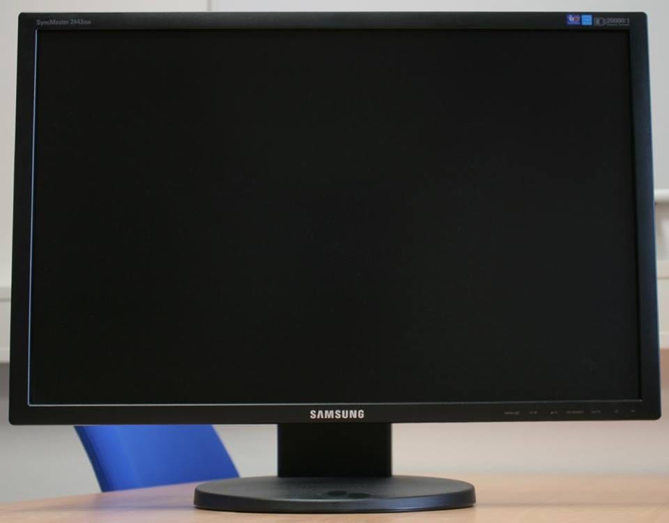 شاشه Samsung استيراد الخارج حالتها ممتازه فرز اول
لا تنسَ أنك شاهدت هذا الإعلان في عنكبوت
شا...