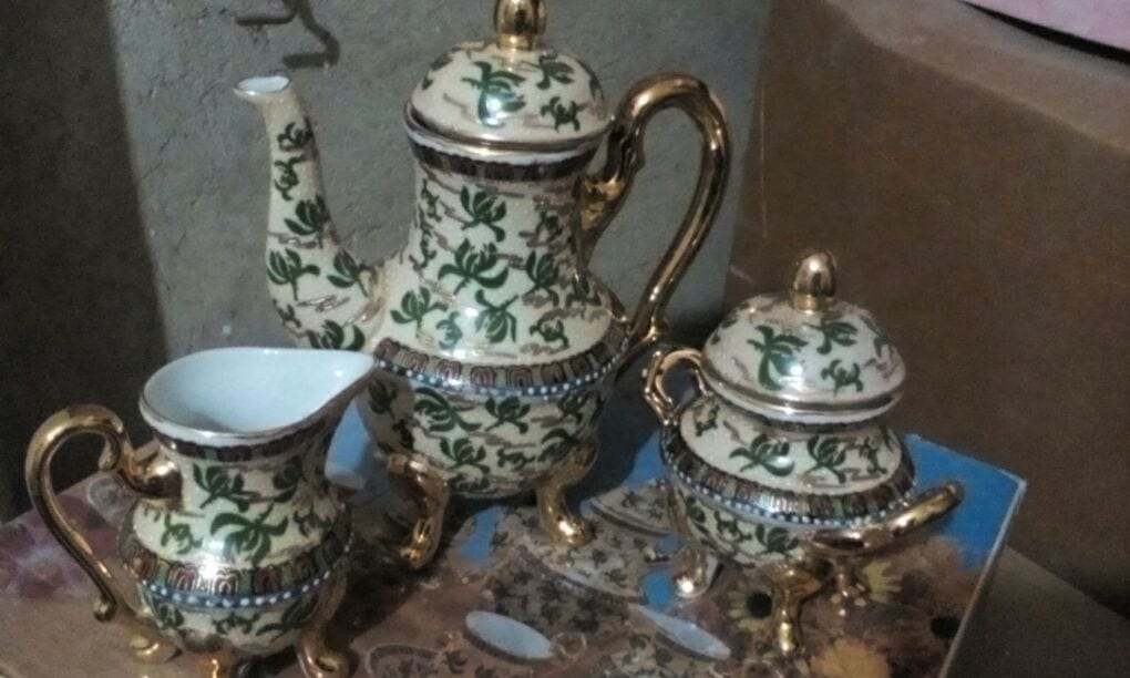 طقم كاكاو هاند ميد للبيع
لا تنسَ أنك شاهدت هذا الإعلان في عنكبوت
طقم كاكاو قهوه رسومات بارزه...