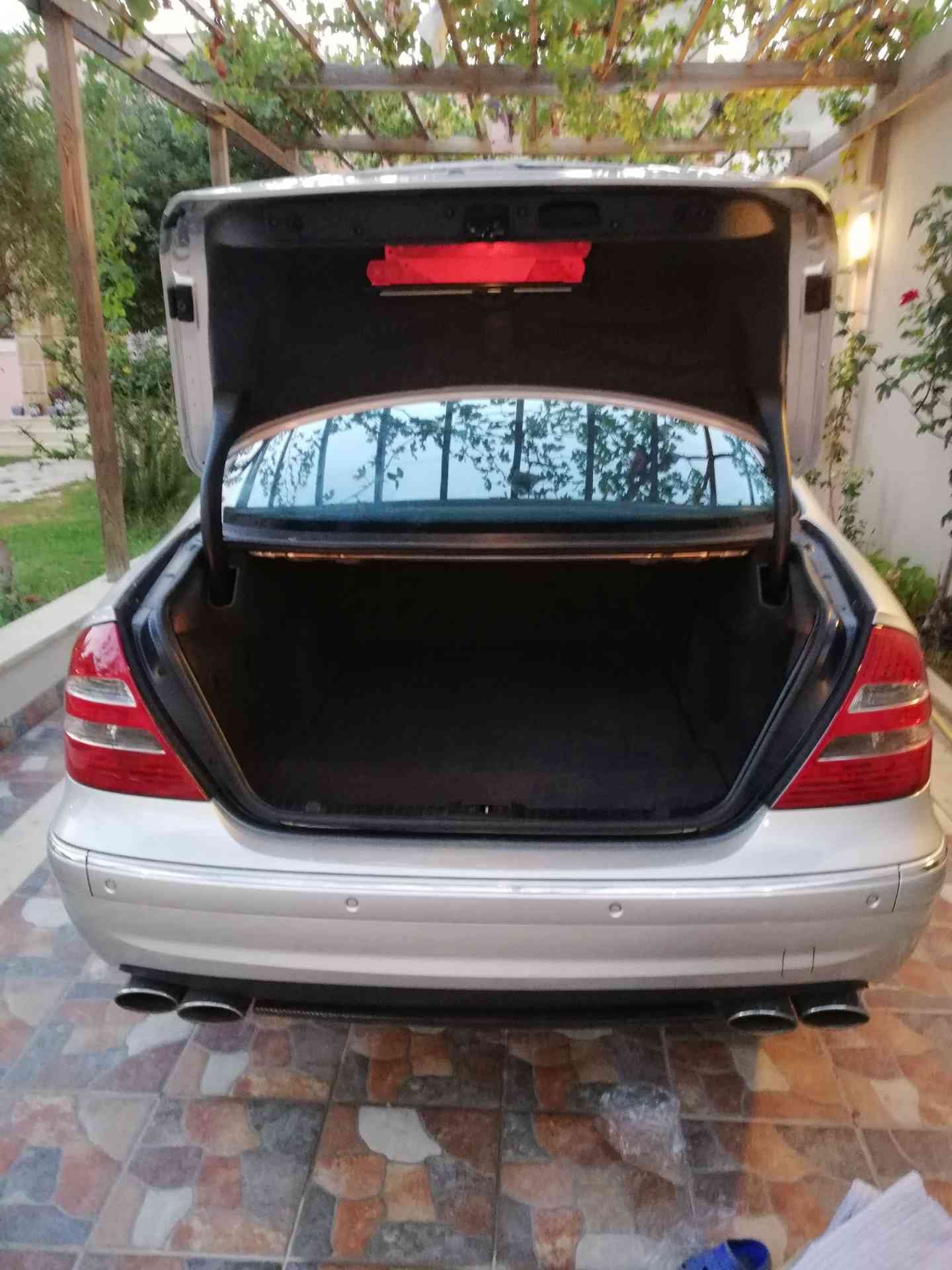E55 AMG 2004
لا تنسَ أنك شاهدت هذا الإعلان في عنكبوت
السلام عليكم
مرسيدس E55 AMG موديل سنة 2...