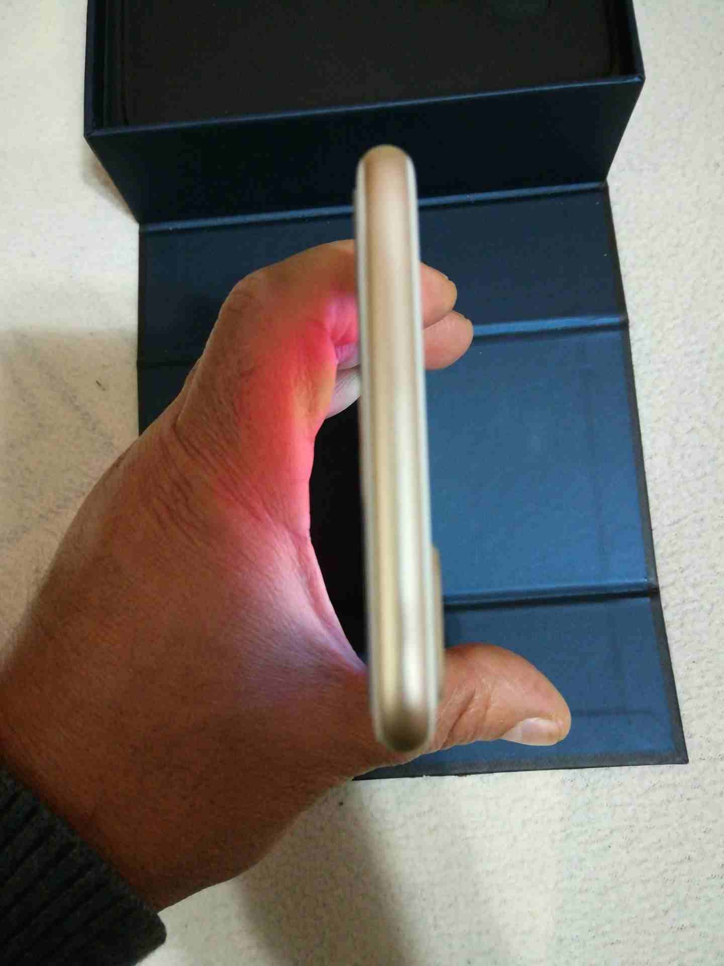 للبيع iPhone ايفون 7Plus 256 G
لا تنسَ أنك شاهدت هذا الإعلان في عنكبوت
ايفون 7 بلس ذهبي iPhone 7...