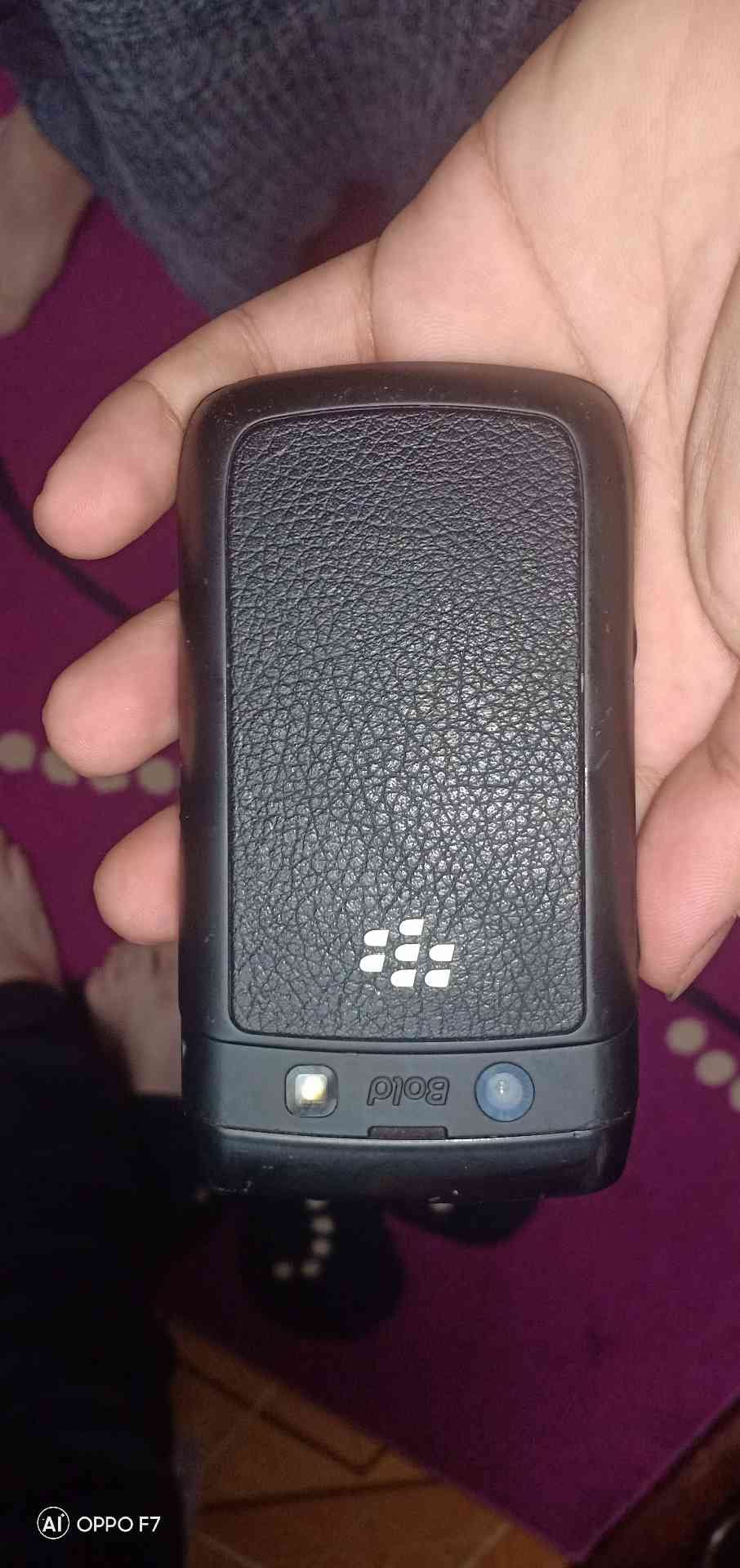 بلاك بري bbm يعمل على خط اورنج
لا تنسَ أنك شاهدت هذا الإعلان في عنكبوت
قابل للتفاوض في السعر...